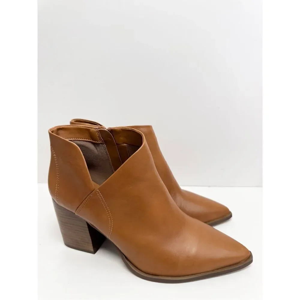 Arezzo Leather‎ Boots Size 9 Pointed Toe Block Heel Pull On Booties NEW